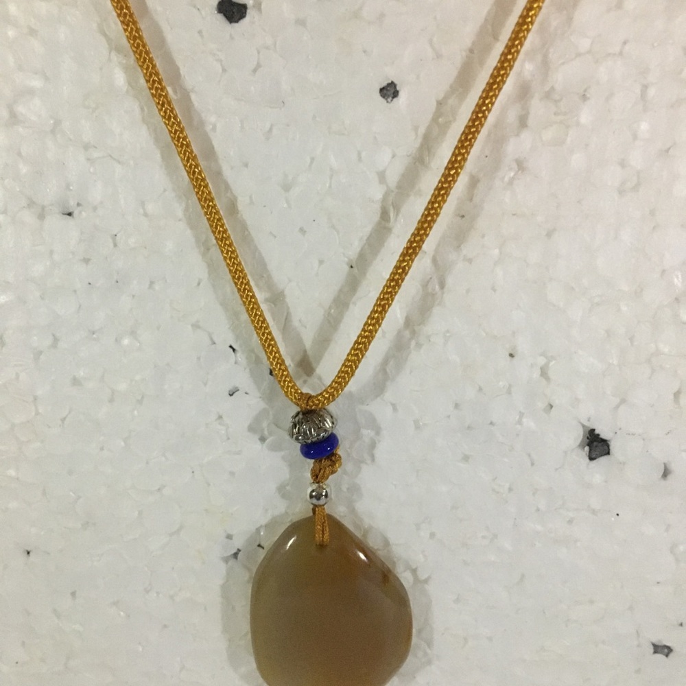 JADE GEMSTONE NECKLACE
